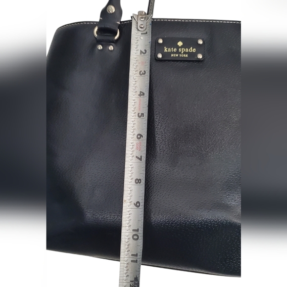 Kate Spade Cow Leather Black Bag. - Picture 6 of 15
